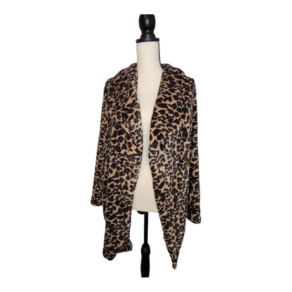 NWT Floral Blooming Leopard Lapel Fuzzy Oversized Coat Size S